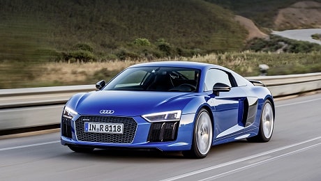 Audi представила нове покоління спорткара R8 фото